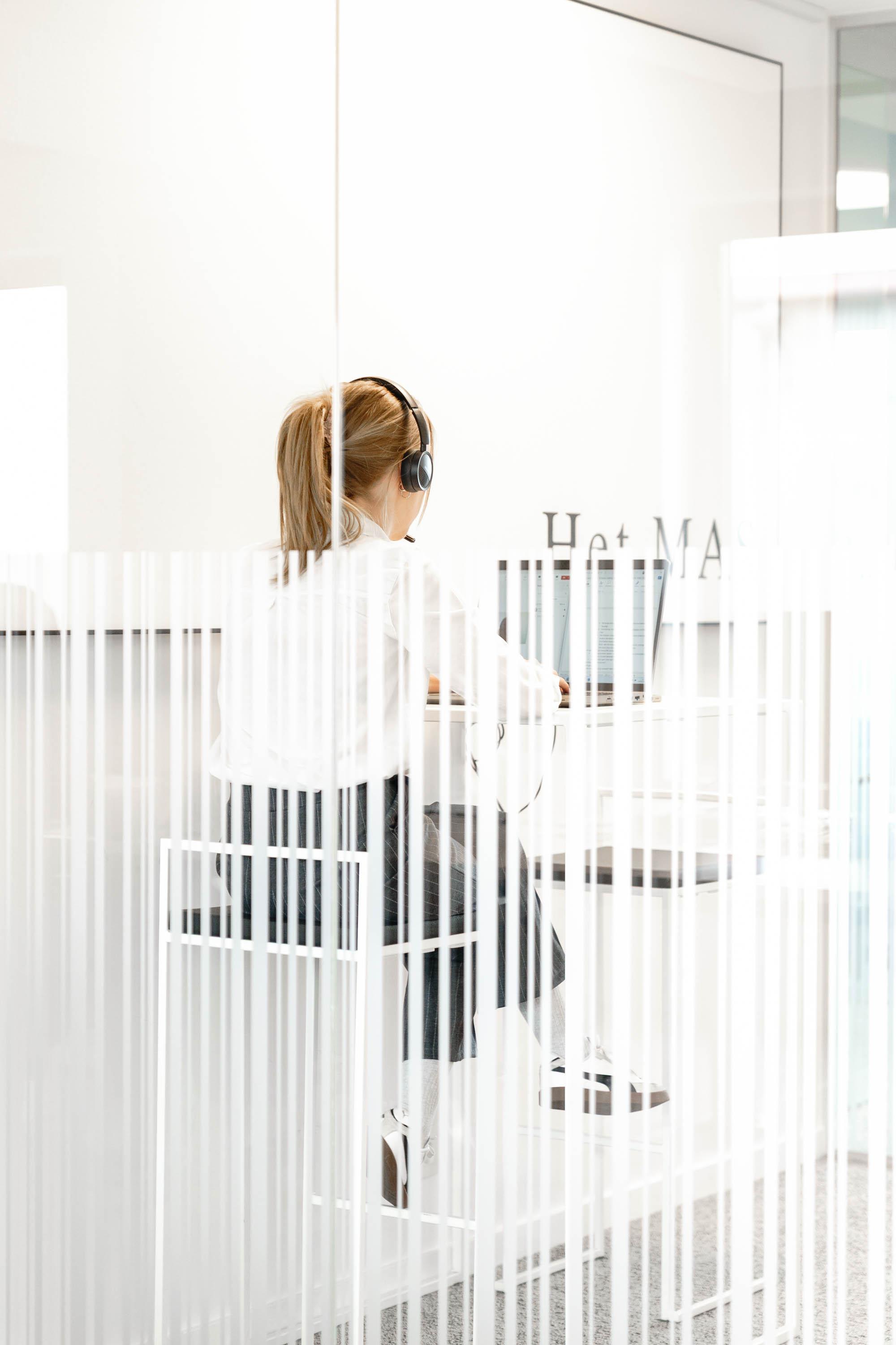 Solliciteren bij Select Projects Je stuurt je cv via onze website of reageert op een vacature die jou aanspreekt. Wij bekijken jouw profiel met aandacht en discretie.